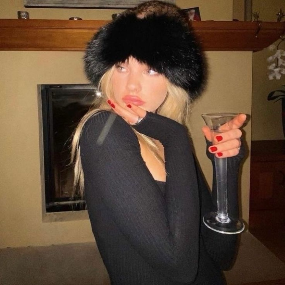 Faux Fur Headband - Picture 3 of 6
